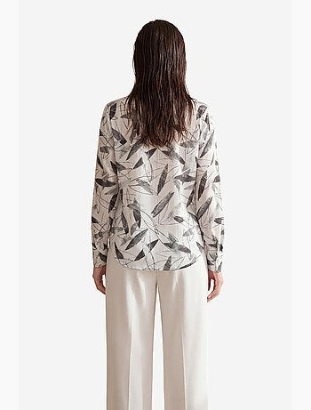 Camisa con botones y estampado tropical de mi moda my fashion