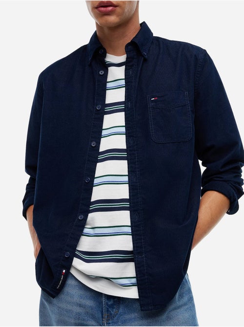 Camisa con cuello abotonado - tommy jeans - Kiabi Camisa con cuello abotonado - tommy jeans - Kiabi