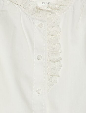 Camisa con cuello fantasía