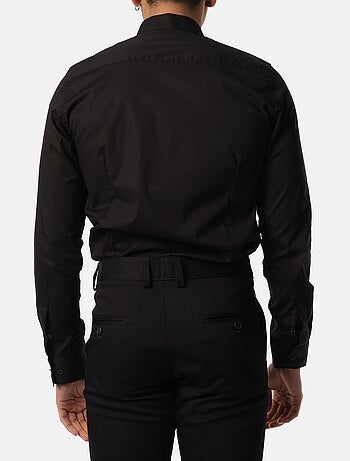 Camisa con cuello invertido