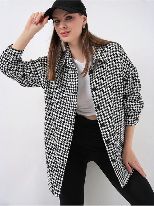 Camisa con doble bolsillo y estampado a cuadros bdart - Kiabi Camisa con doble bolsillo y estampado a cuadros bdart - Kiabi