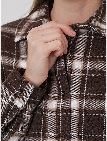 Camisa con doble bolsillo y estampado a cuadros bdart