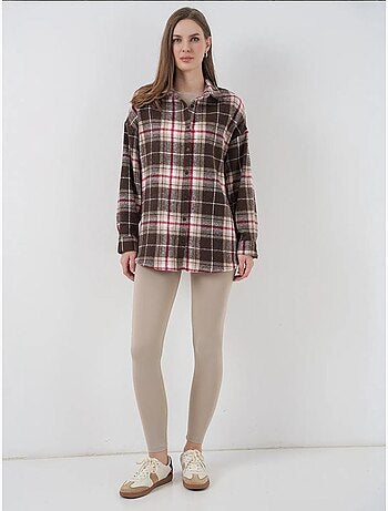 Camisa con doble bolsillo y estampado a cuadros bdart