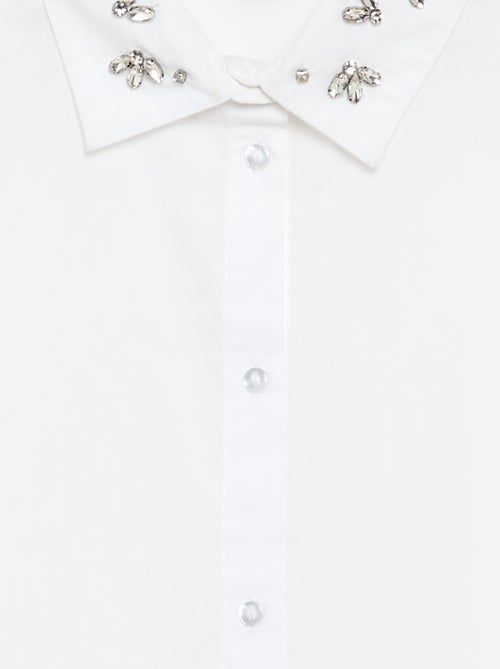 Camisa con joyas falsas en el cuello - Kiabi