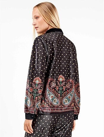 Camisa con lunares y diseño oriental de terciopelo