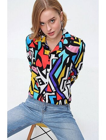 Camisa con motivos gráficos