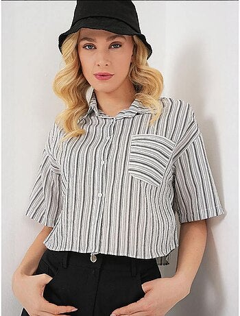 Camisa corta a rayas con bolsillo bdart