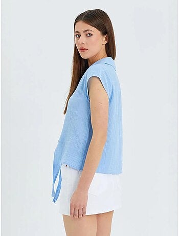 Camisa corta con detalle de lazo mixray