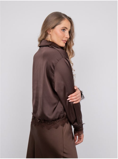 Camisa corta de satén ribeteada de encaje olenka - Kiabi Camisa corta de satén ribeteada de encaje olenka - Kiabi