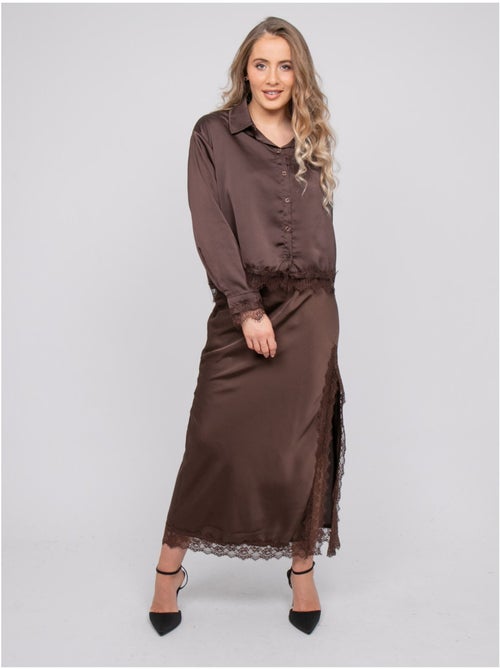 Camisa corta de satén ribeteada de encaje olenka - Kiabi Camisa corta de satén ribeteada de encaje olenka - Kiabi