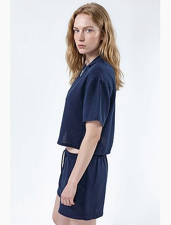 Camisa corta texturizada con cierre de botones busem