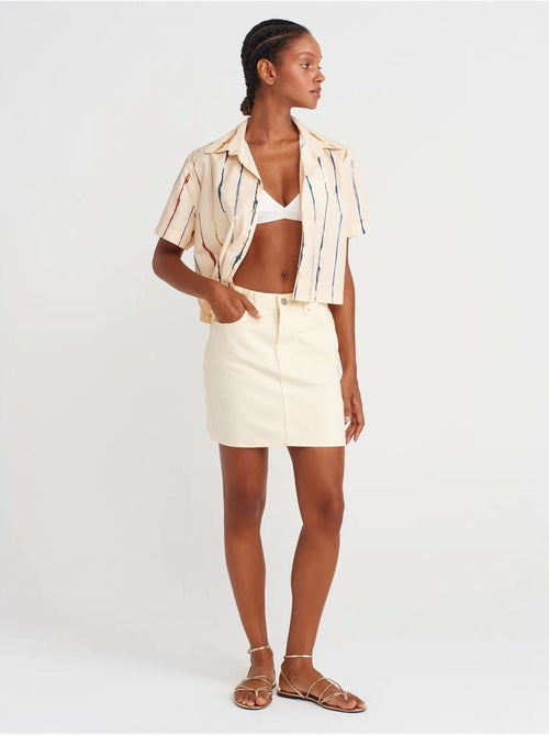 Camisa crop a rayas de mujer dilvin - Kiabi Camisa crop a rayas de mujer dilvin - Kiabi