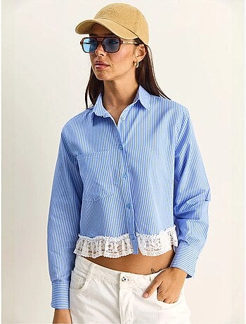 Camisa cropped a rayas con botones delanteros lucci