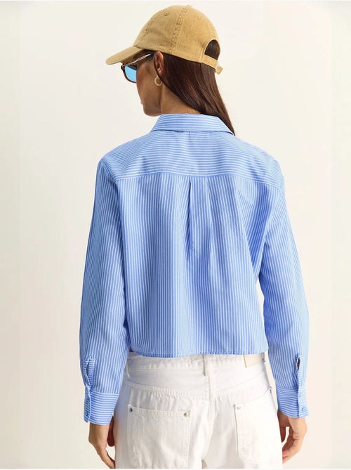 Camisa cropped a rayas con botones delanteros lucci - Kiabi Camisa cropped a rayas con botones delanteros lucci - Kiabi