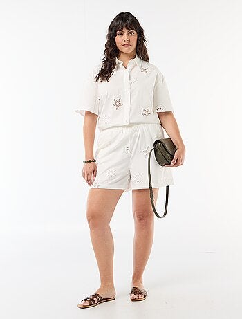 Camisa de algodón con motivos calados