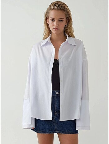 Camisa de algodón de corte regular con detalles de botones hiccup