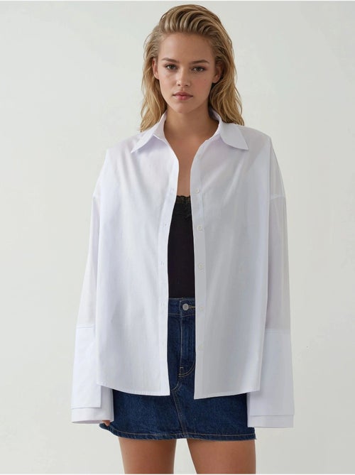 Camisa de algodón de corte regular con detalles de botones hiccup - Kiabi