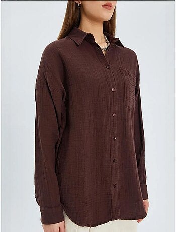 Camisa de algodón texturizado con botones y bolsillo mixray