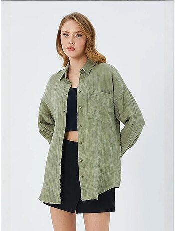 Camisa de algodón texturizado con botones y bolsillo mixray
