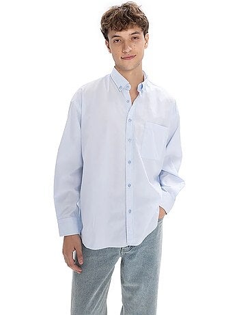 Camisa de bolsillo con cuello abotonado y corte regular giesto