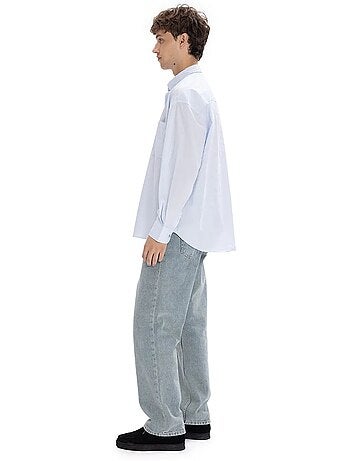 Camisa de bolsillo con cuello abotonado y corte regular giesto