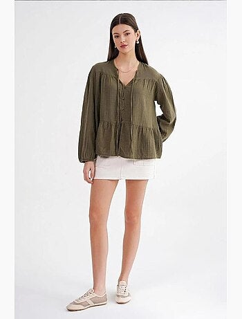 Camisa de cuello redondo con mangas tres cuartos y detalle de ribete de seersucker de mixray