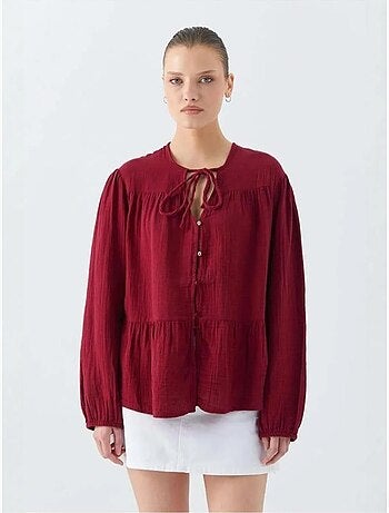 Camisa de cuello redondo con mangas tres cuartos y detalle de ribete de seersucker de mixray