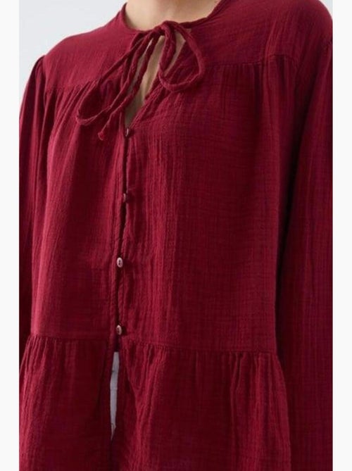 Camisa de cuello redondo con mangas tres cuartos y detalle de ribete de seersucker de mixray - Kiabi Camisa de cuello redondo con mangas tres cuartos y detalle de ribete de seersucker de mixray - Kiabi