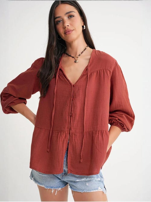 Camisa de cuello redondo con mangas tres cuartos y detalle de ribete de seersucker de mixray - Kiabi Camisa de cuello redondo con mangas tres cuartos y detalle de ribete de seersucker de mixray - Kiabi