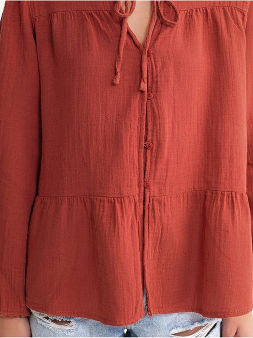 Camisa de cuello redondo con mangas tres cuartos y detalle de ribete de seersucker de mixray - Kiabi Camisa de cuello redondo con mangas tres cuartos y detalle de ribete de seersucker de mixray - Kiabi