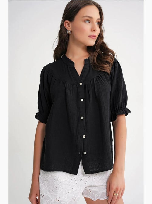 Camisa de cuello tippet con botones en mezcla de lino mixray - Kiabi Camisa de cuello tippet con botones en mezcla de lino mixray - Kiabi