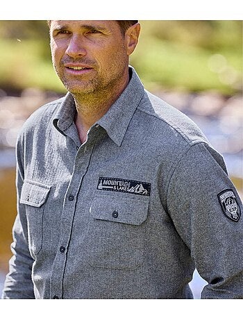 Camisa de franela de cuadros con cuello de puntas libres