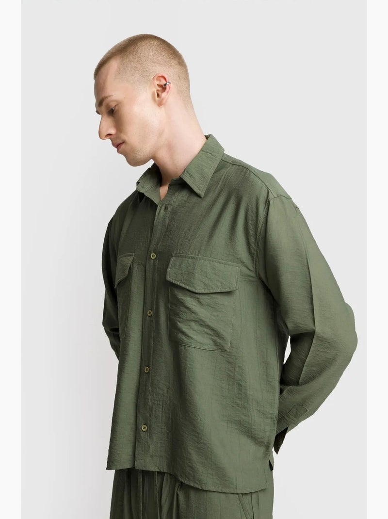 Camisa de gabardina de manga larga con botones y bolsillo giesto Caqui - Kiabi