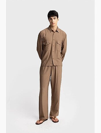 Camisa de gabardina de manga larga con botones y bolsillo giesto