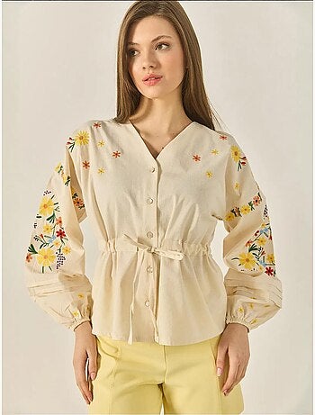 Camisa de lino con cuello en v, cinturón bordado y puños elásticos lucci