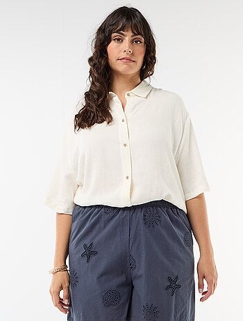 Camisa de manga corta abotonada