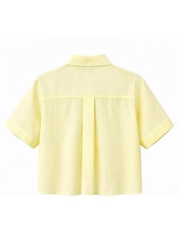 Camisa de manga corta abotonada con accesorio de piedra mixray