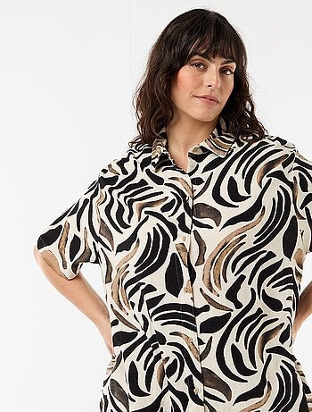 Camisa de manga corta abotonada