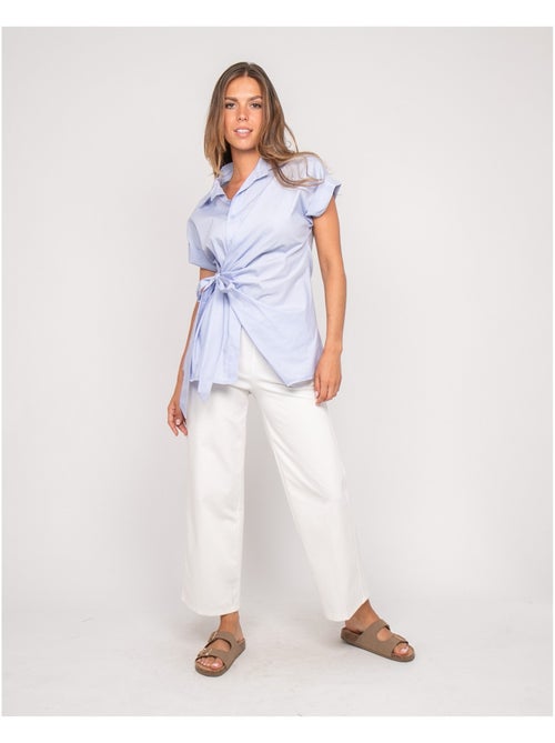 Camisa de manga corta anudada al lateral OMERVA - Kiabi Camisa de manga corta anudada al lateral OMERVA - Kiabi