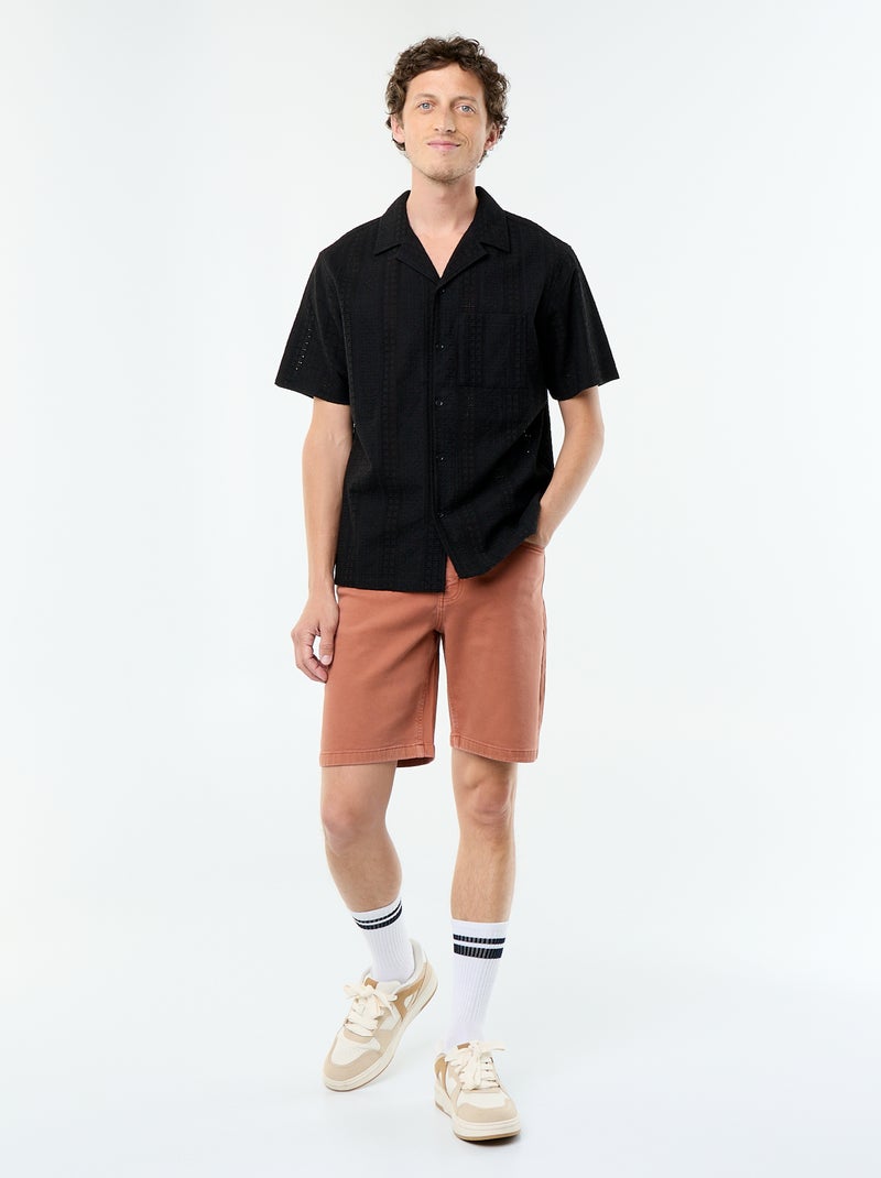 Camisa de manga corta con bordado inglés Negro - Kiabi