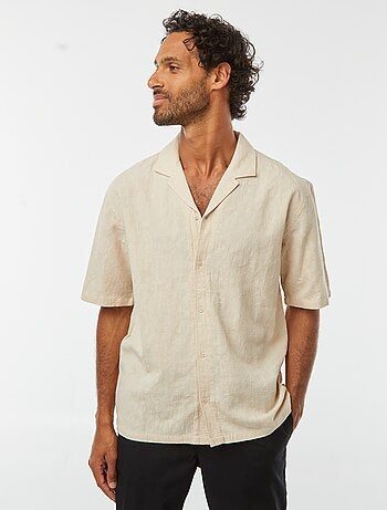 Camisa de manga corta con bordados