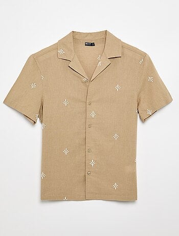 Camisa de manga corta con bordados