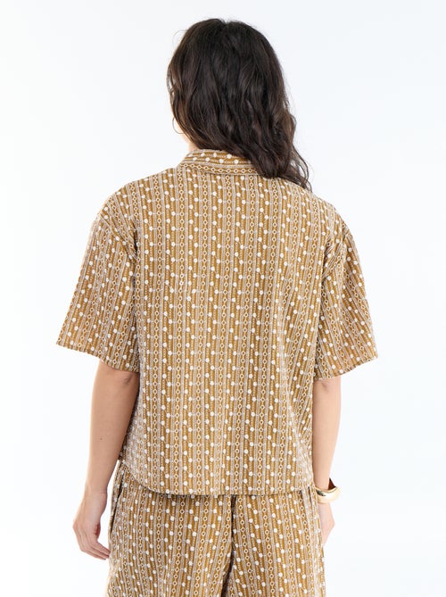 Camisa de manga corta con bordados - Kiabi