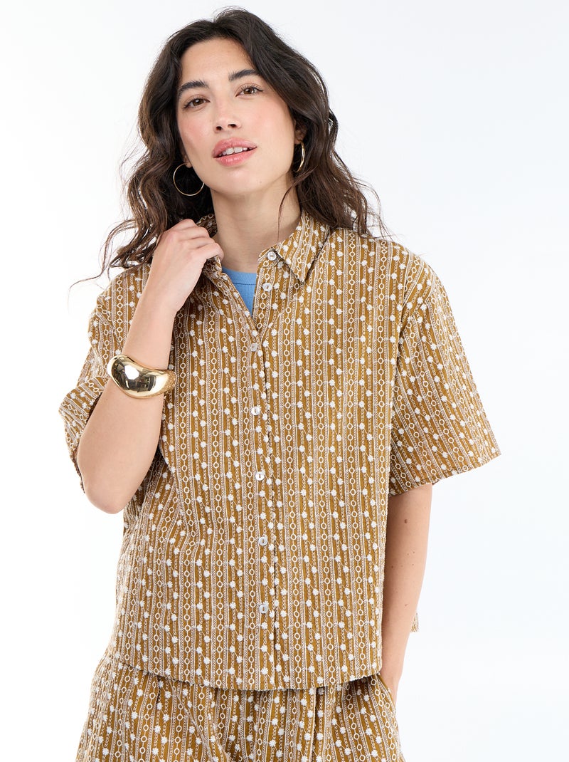 Camisa de manga corta con bordados Marron - Kiabi