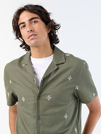 Camisa de manga corta con bordados