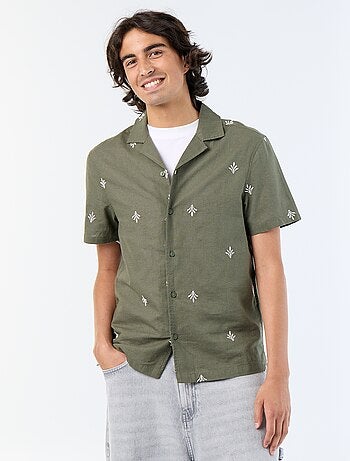 Camisa de manga corta con bordados