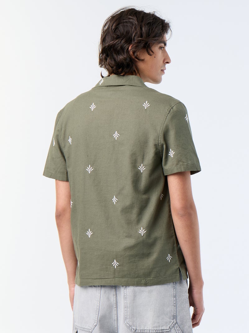 Camisa de manga corta con bordados Verde - Kiabi