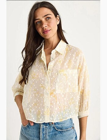 Camisa de manga corta con botones y bolsillo en jacquard floral lucci