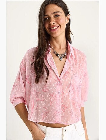 Camisa de manga corta con botones y bolsillo en jacquard floral lucci