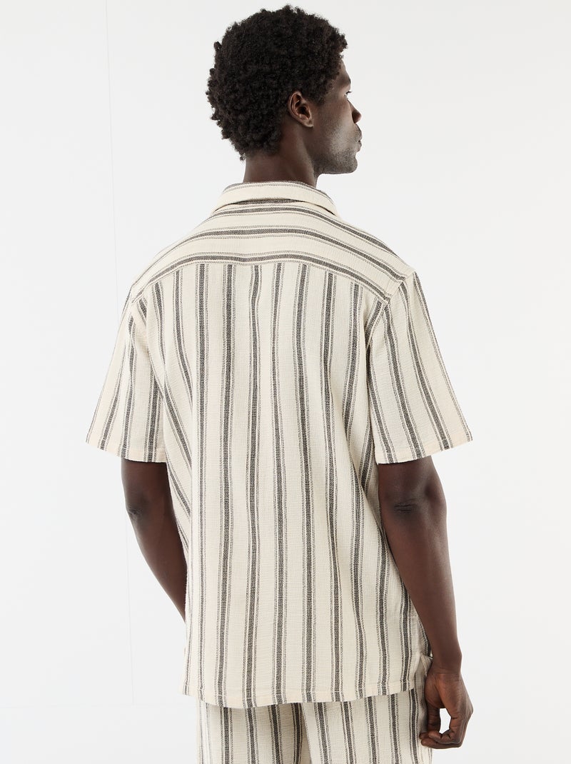Camisa de manga corta con cuello con muesca Blanco - Kiabi
